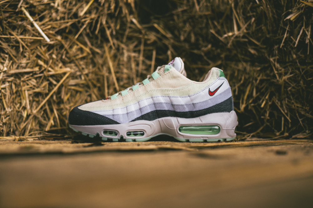 Nike Air Max 95 Halloween Collection 11 1000x666