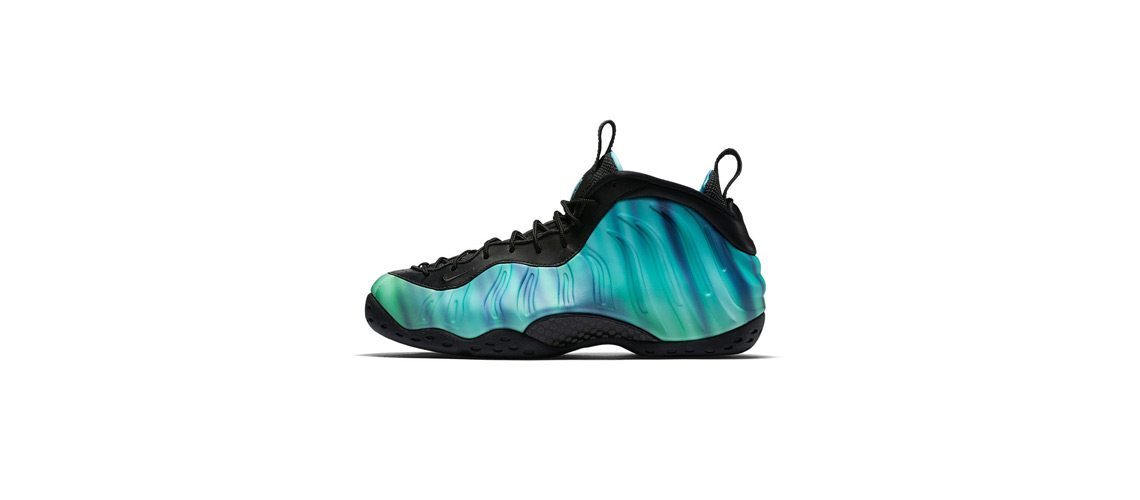 Nike Air Foamposite One Aurora